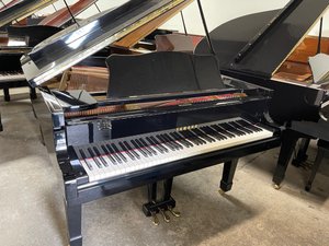 Steinway & Yamaha Pianos | Long Island | NYC